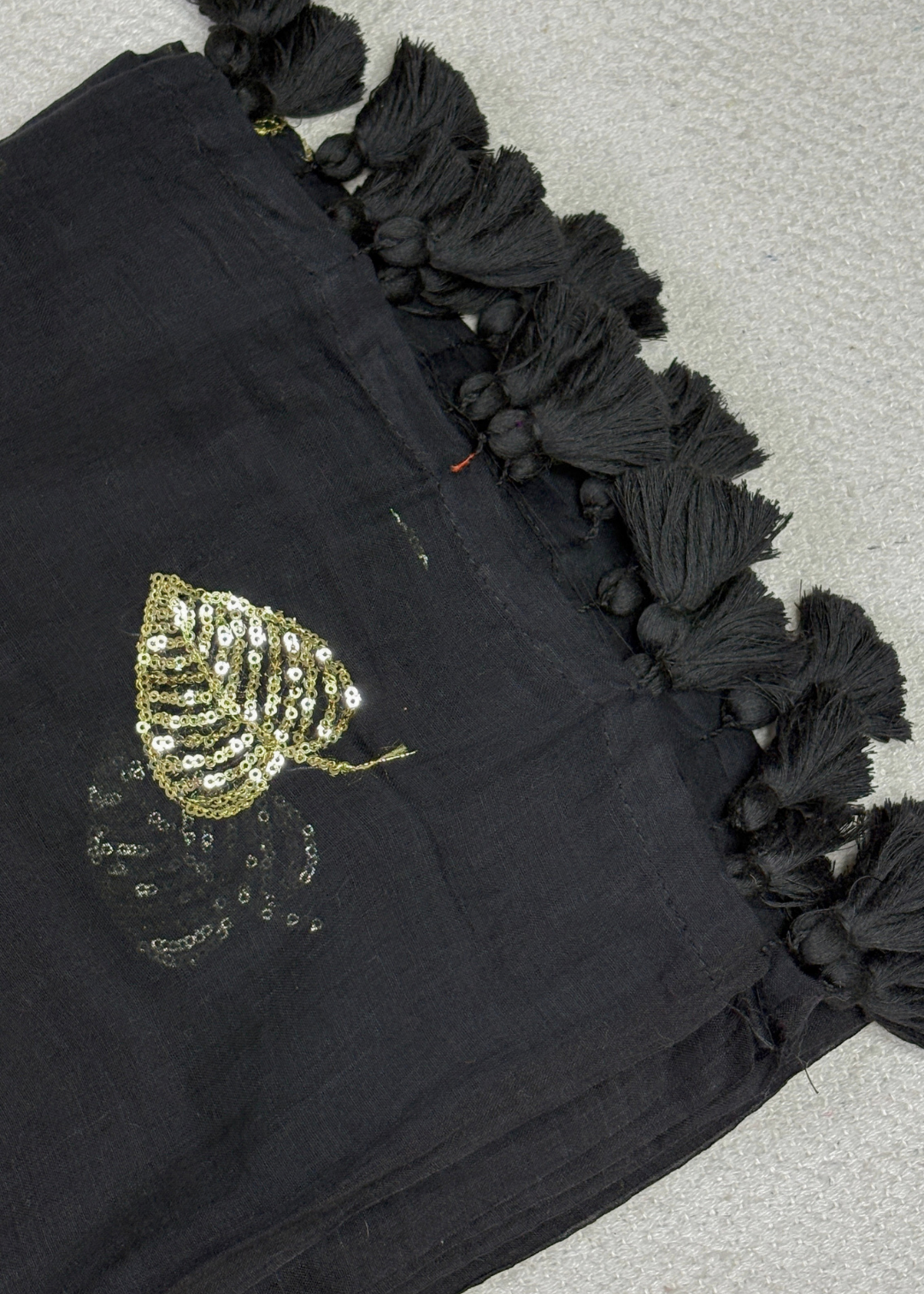 Black Paan Butti Mul Cotton