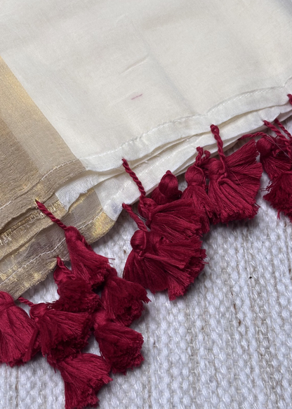 Soft Off White With Maroon and Golden Jari Bordered Mul Cotton Saree