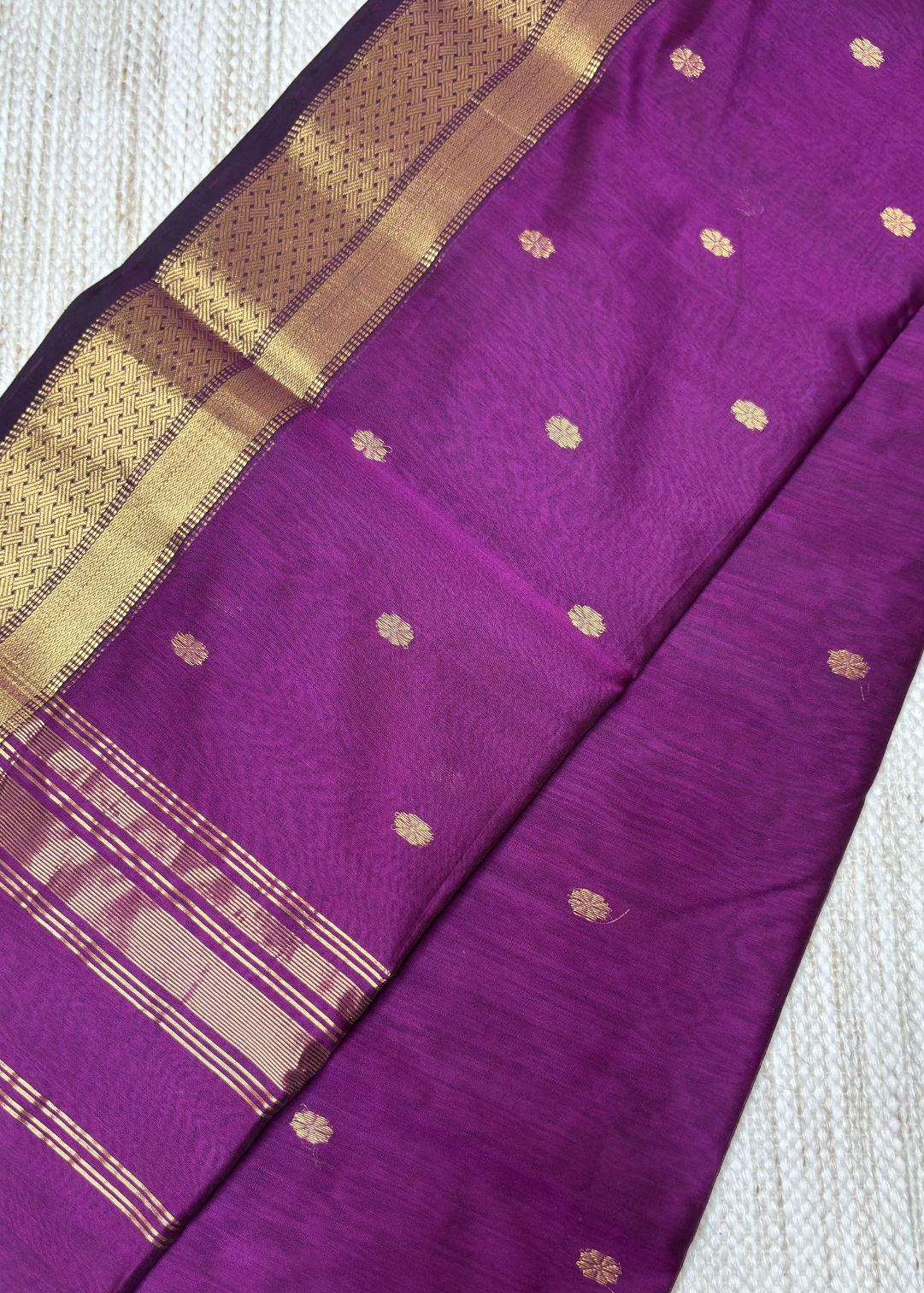 Pink Surajmukhi Butti Maheshwari with Chatai Border