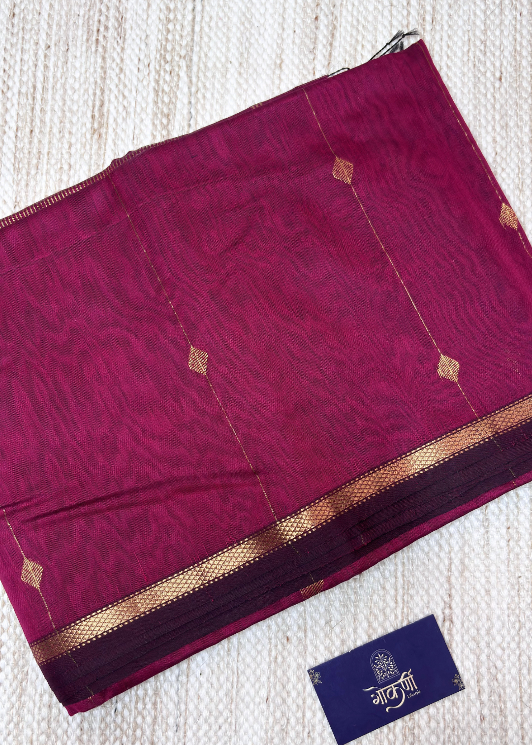 Pink Diamond Butti - Chatai Border Maheshwari