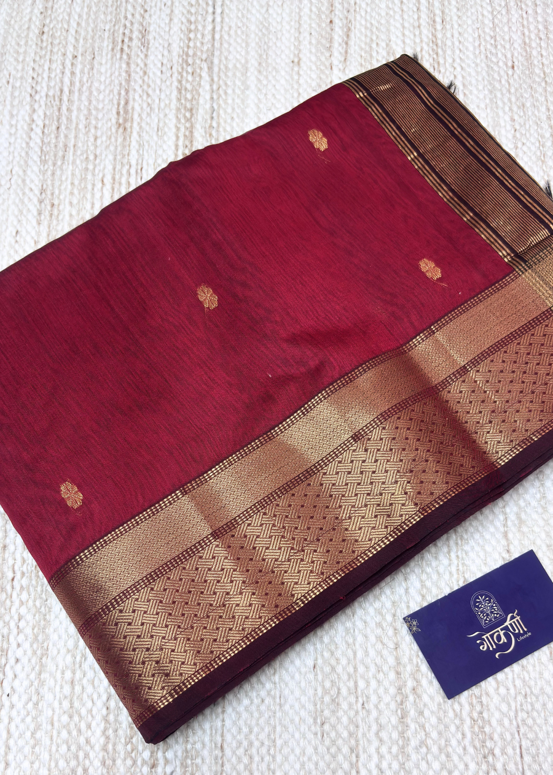 Chatai Border Maroon Surajmukhi Butti Maheshwari