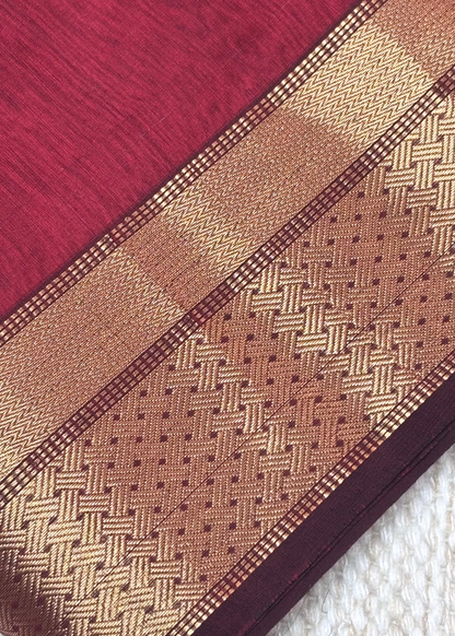 Chatai Border Maroon Surajmukhi Butti Maheshwari