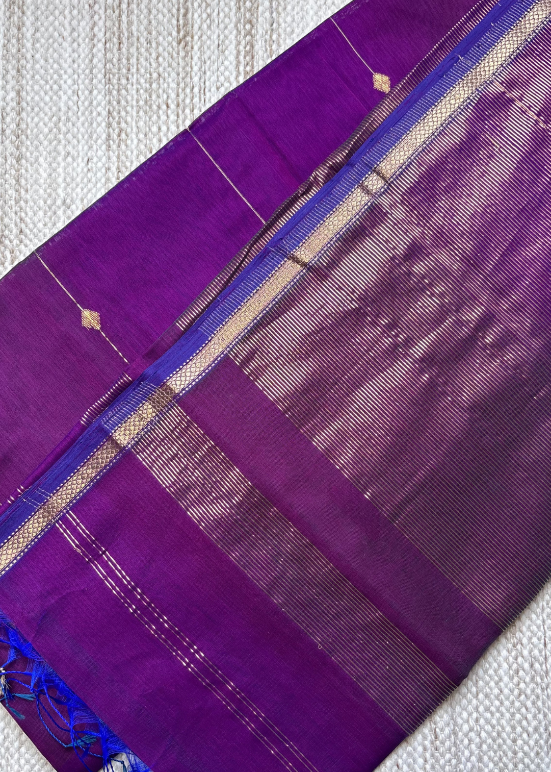 Pink Dhoop Chave Diamond Butti - Chatai Border Maheshwari