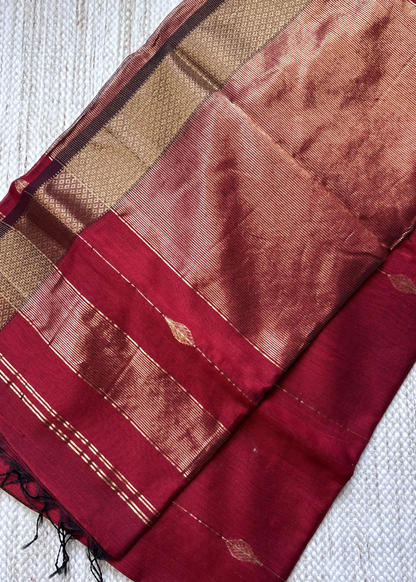 Maroon Patta Butti Maheshwari