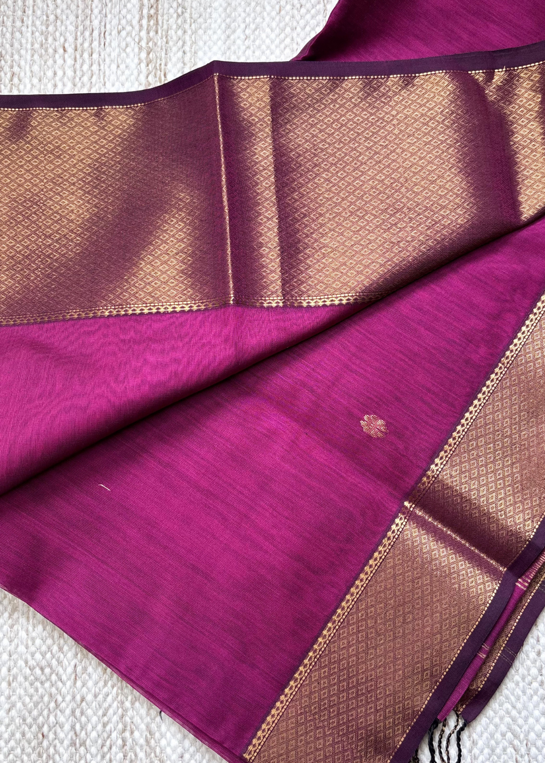 Pink Surajmukhi Butti Maheshwari