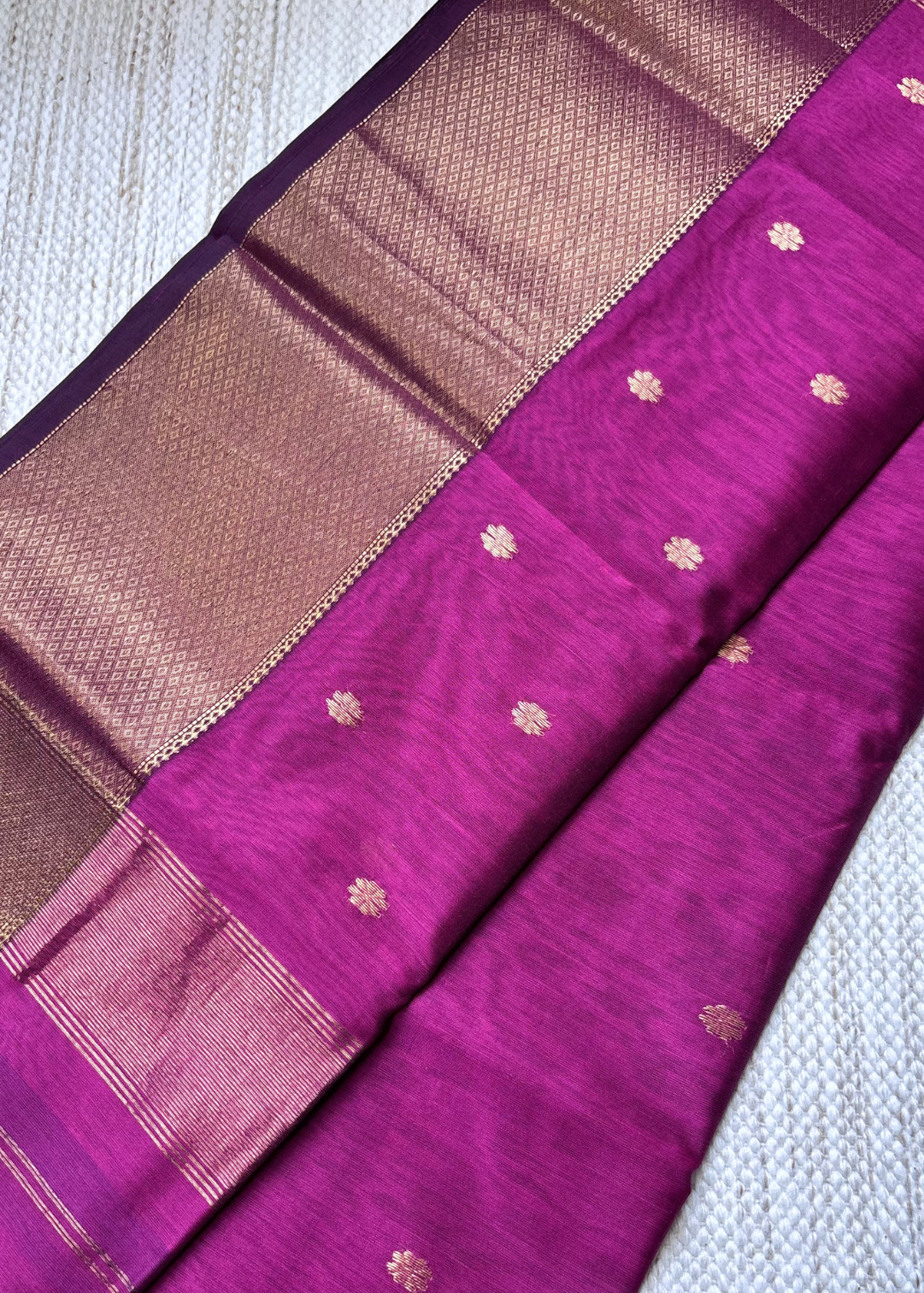 Pink Surajmukhi Butti Maheshwari