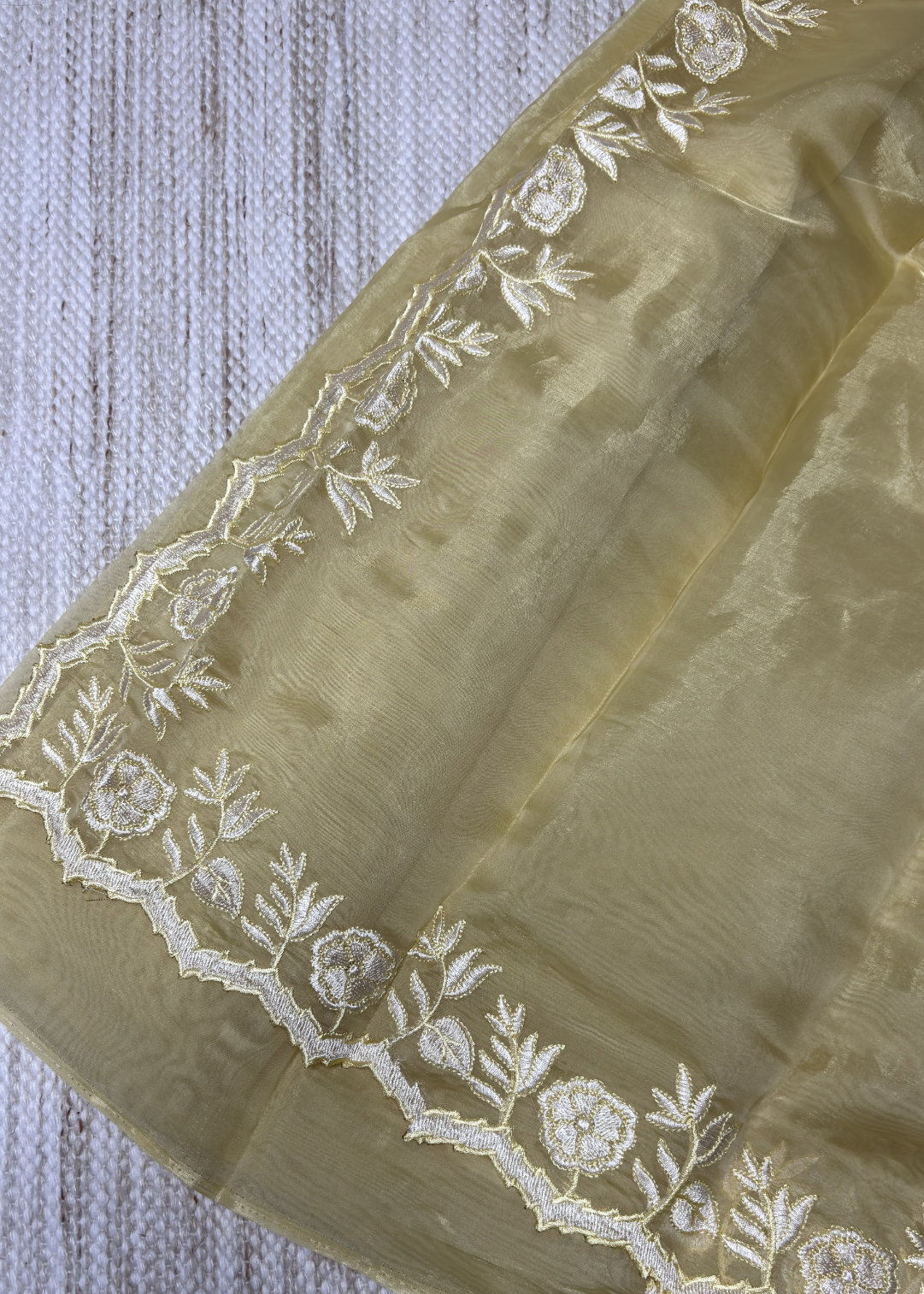 Yellow Suman
