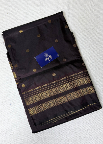 Coffee Brown Narayanpeth