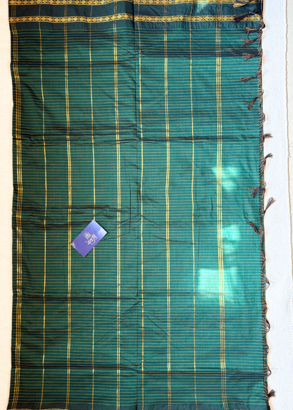 Checks Bottle Green South Noor
